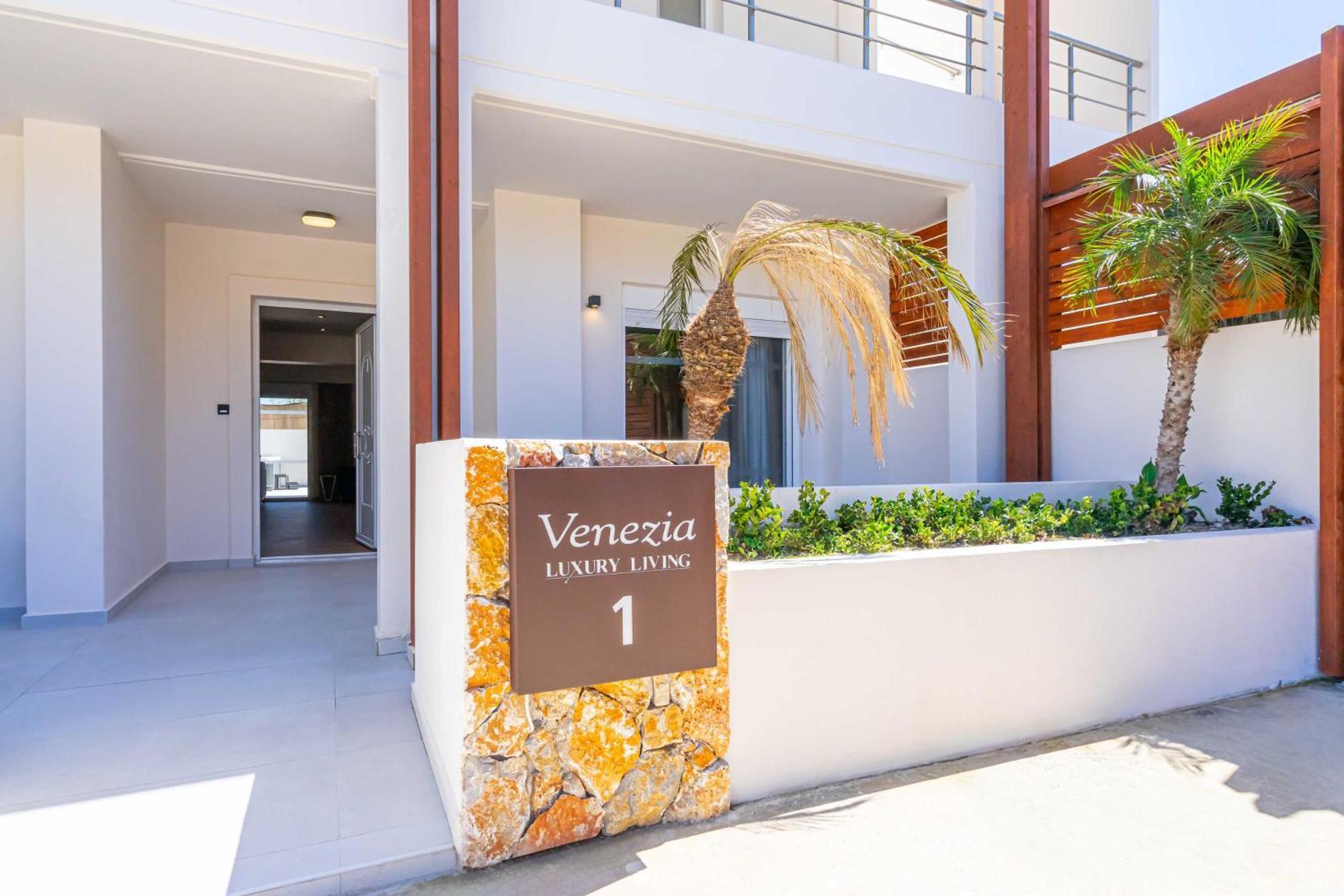 Venezia Luxury Living Villas, Faliraki Ngoại thất bức ảnh
